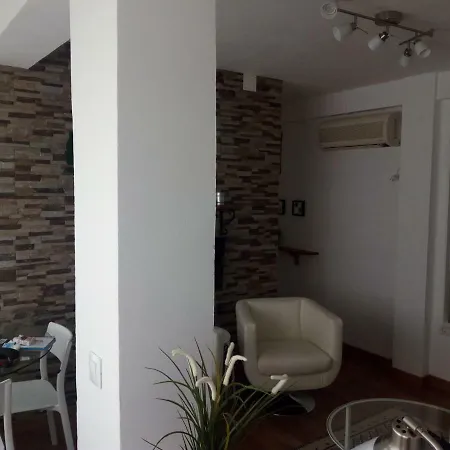 Appartement Triana To *